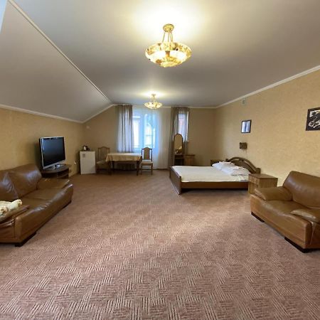Edelweiss Hotel Polyana  Buitenkant foto
