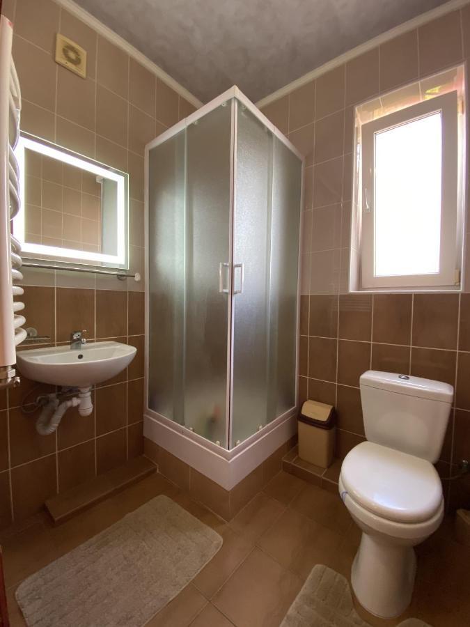 Edelweiss Hotel Polyana  Buitenkant foto